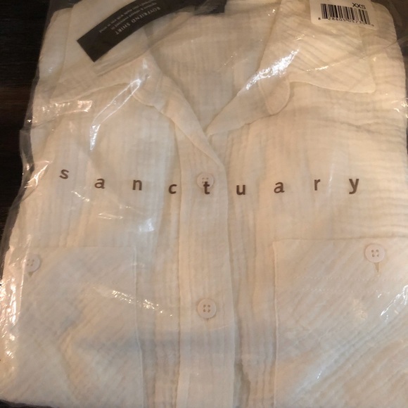 NWT $79 Sanctuary Boyfriend Relaxed and Oversized Blouse in Core - size XXS! - Picture 4 of 7